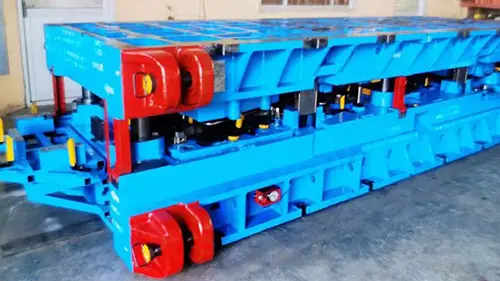 Cetakan seri baris otomatis mbantu proses stamping otomotif pindhah menyang otomatisasi kacepetan dhuwur.